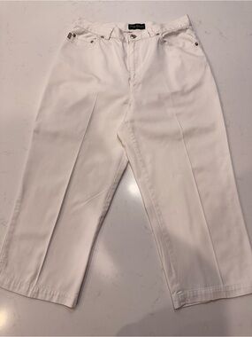 EUC – Lauren by Ralph Lauren – White Capri Pants – Size 8